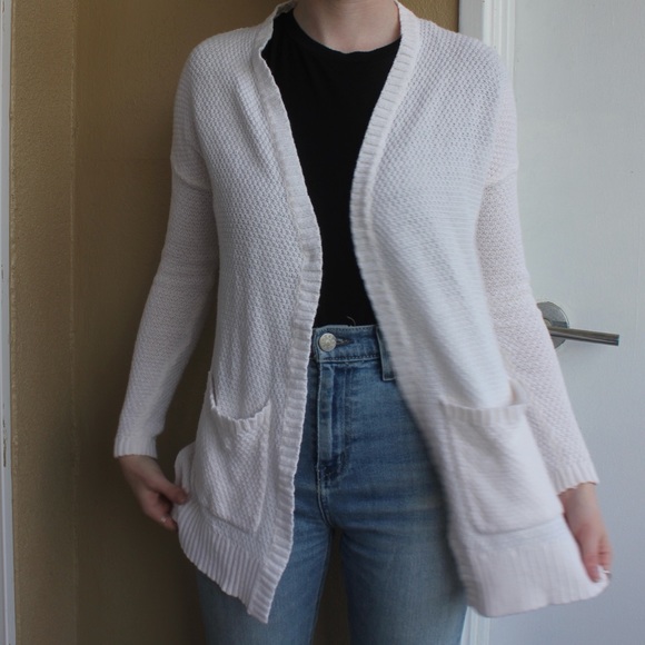 Urban Outfitters BDG Cardigan - Picture 2 of 10